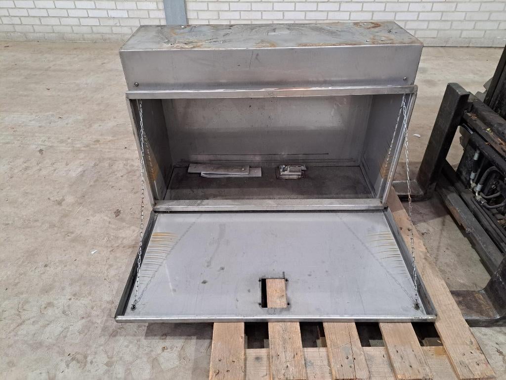 RVS kist, Ophalen of Verzenden, Gebruikt, Overige merken, Ophanging en Onderstel