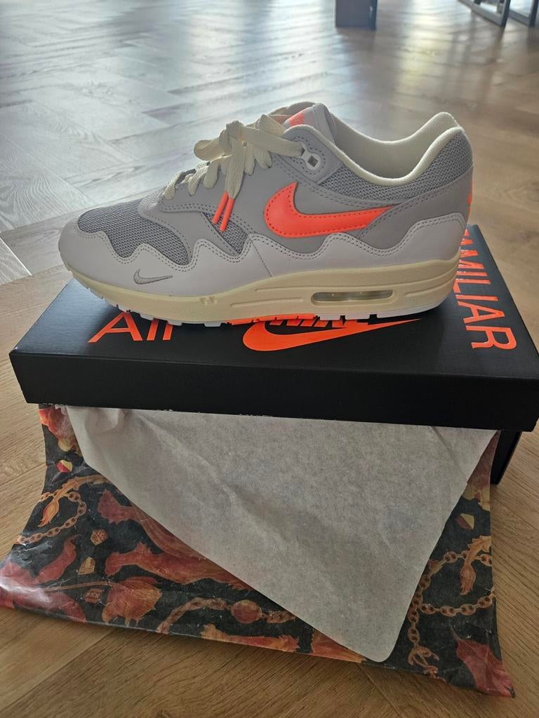 Patta X Nike Air Max 1 Hyper Crimson White - Maat 42, Wit, Nike, Nieuw, Ophalen of Verzenden