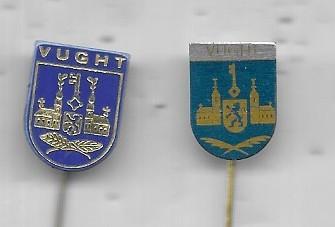 2 X VUGHT SPELDEN VERSCHILLENDE, Ophalen of Verzenden, Gebruikt, Stad of Land, Speldje of Pin