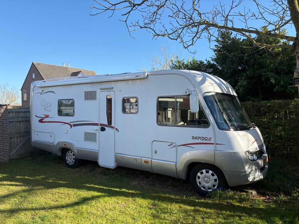 Rapido 965M [4 slaapplaatsen, 2 enkele bedden, Mercedes], Caravans en Kamperen, Campers, Integraal, Ringverwarming, Airbags, Mercedes
