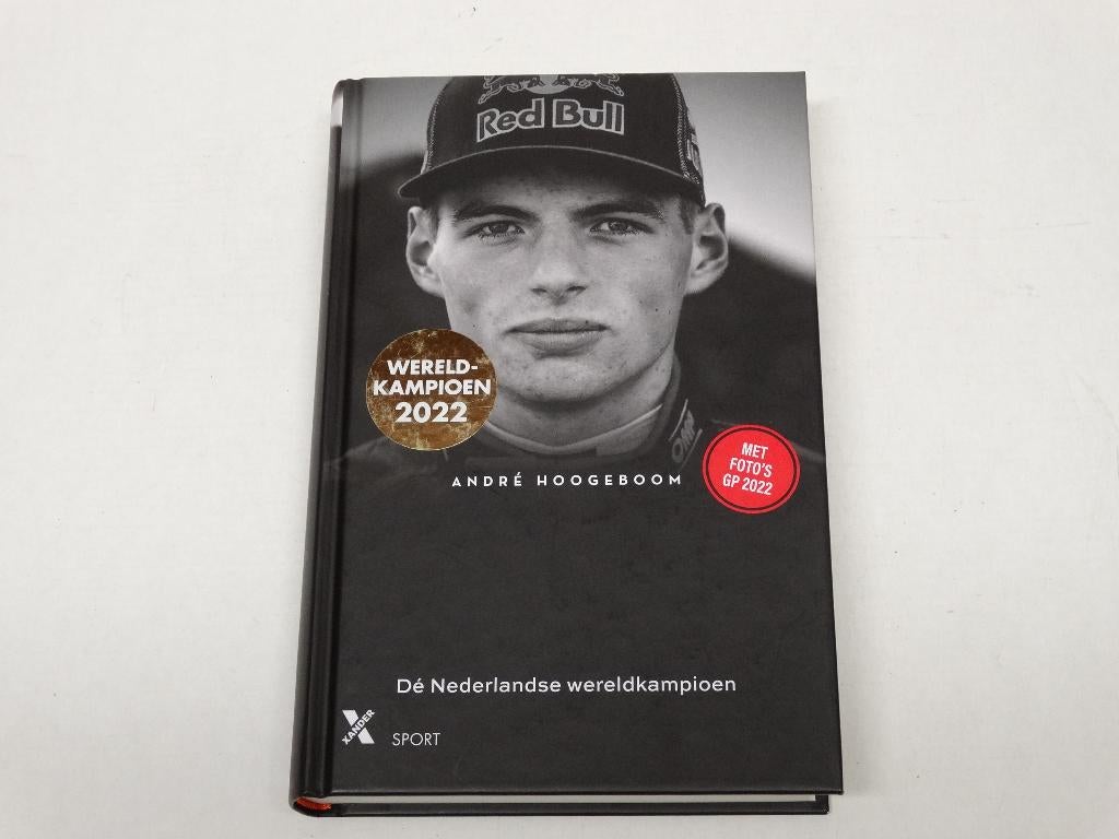 Max Verstappen de Wereldkampioen 2022 boek nog nieuw, Andre Hoogeboom, Nieuw, Ophalen of Verzenden, Overige sporten