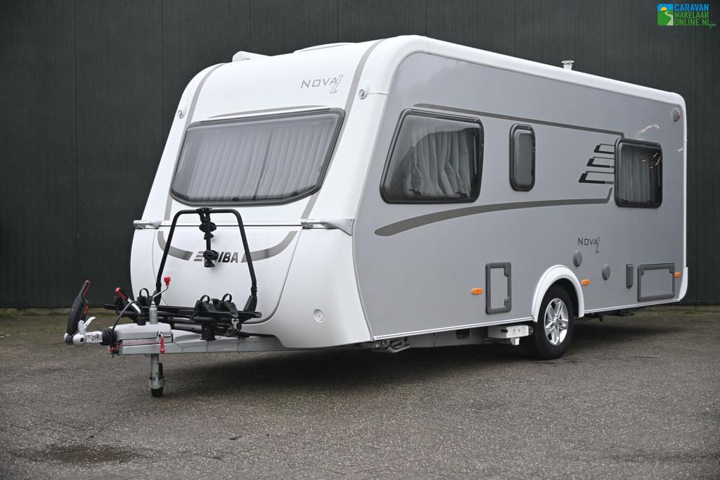 Eriba Nova Light 442 Mover|Fietsdragr|Cass.luifel|Enkbedden, Standaardzit, Kachel, Bedrijf, 5 tot 6 meter