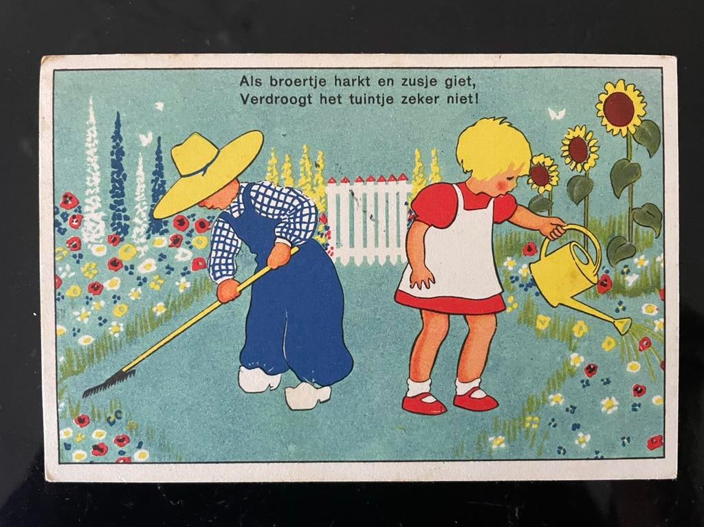 HENNY BOX? - in de tuin, Ophalen of Verzenden, Gelopen