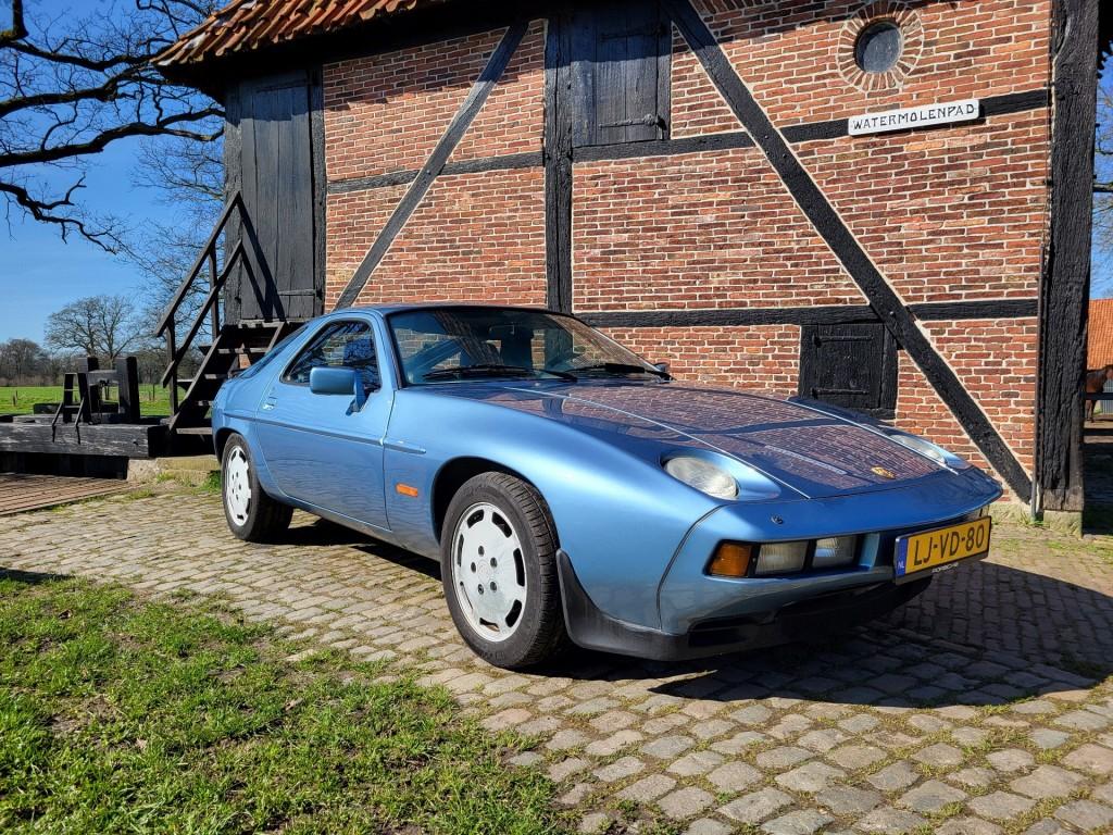 Porsche 928 S Aut. belastingvrij, 40 jaar oud, Auto's, Porsche, Bedrijf, Benzine, Coupé, Automaat, Geïmporteerd, Blauw, Achterwielaandrijving