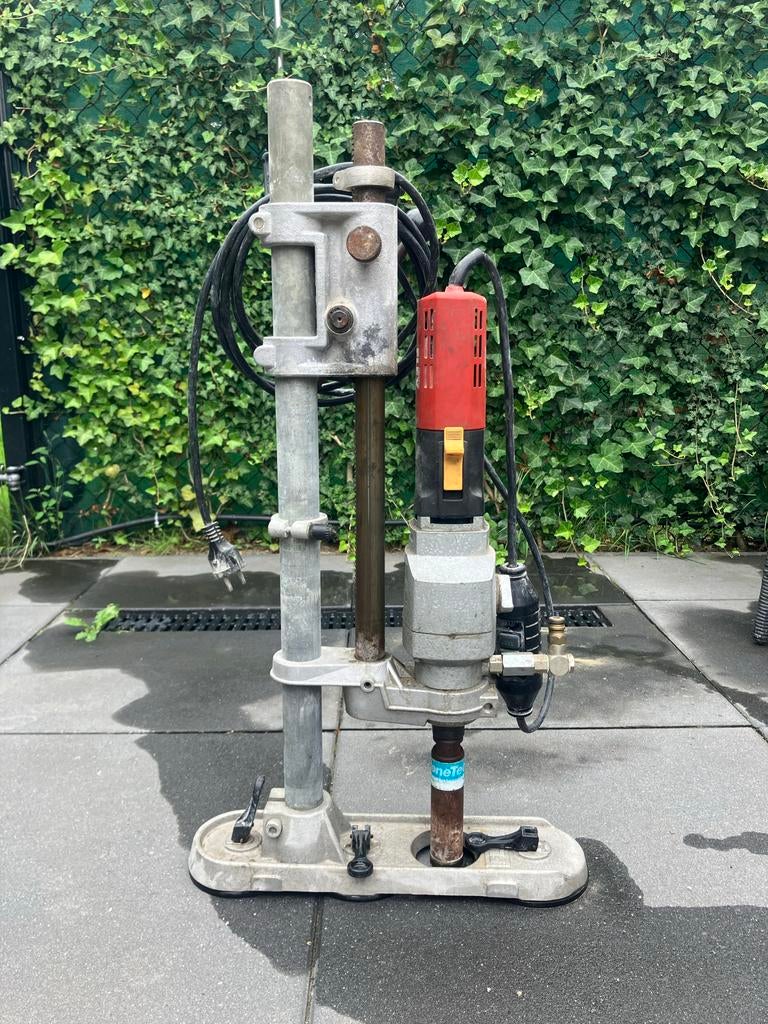 FLEX Diamantboormachine op statief 1200W, Variabele snelheid, Ophalen, Boormachine, Gebruikt