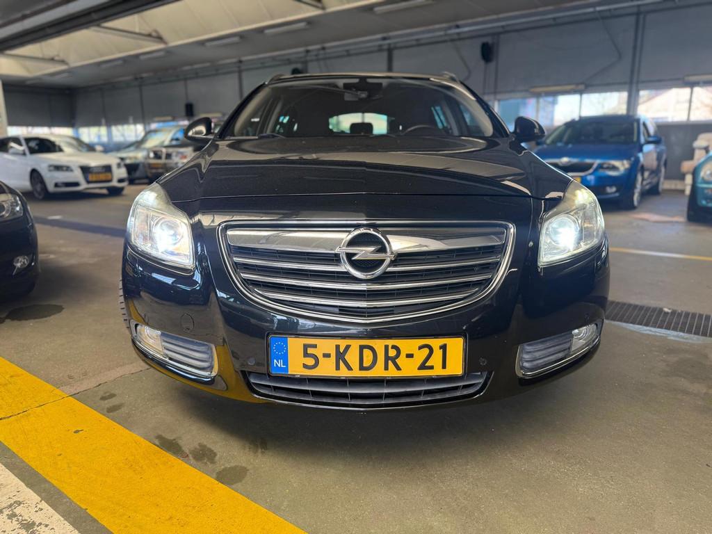 Opel Insignia Sports Tourer 2.0 CDTI Cosmo | Automaat | LMV, Auto's, Euro 5, 4 cilinders, Leder en Stof, Zwart