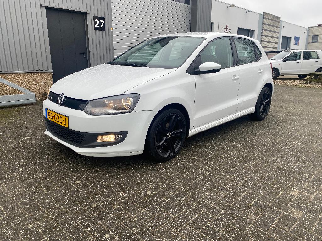 Volkswagen Polo 1.4 TDI 55KW BMT 2015 Wit Marge euro 6, Auto's, Voorwielaandrijving, 74 pk, Euro 6, 580 kg