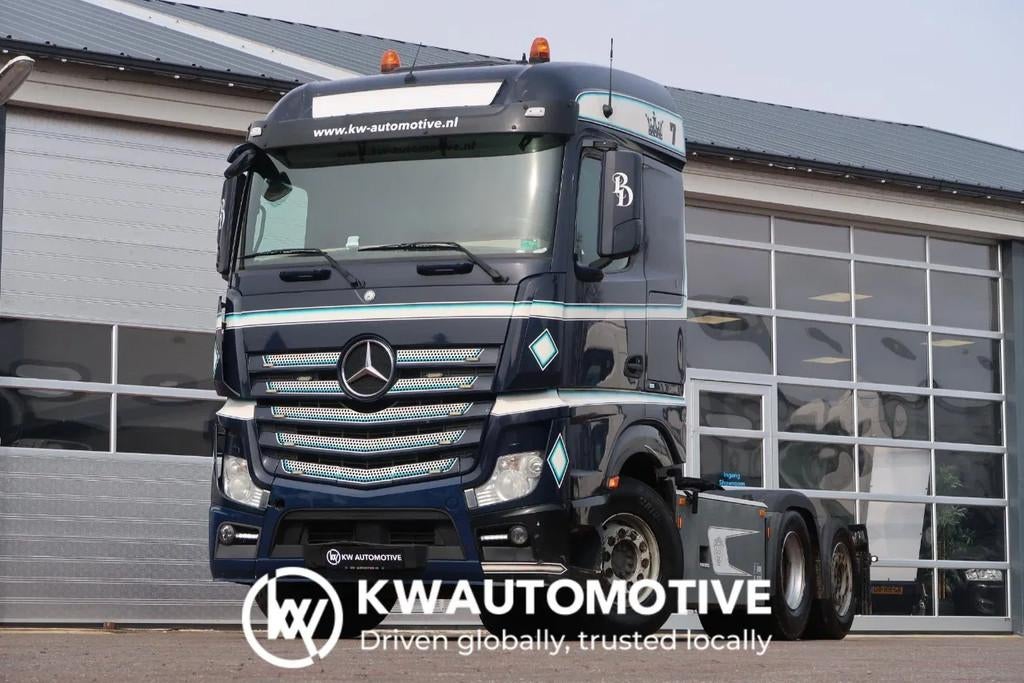 Mercedes-Benz Actros 2551 6x2/ HYDRAULICS/ EURO 6 (bj 2015), Automaat, 510 pk, Blauw, Mercedes-Benz