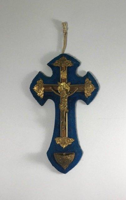 Frans Crucifix wijwatervat blauw fluweel 1920