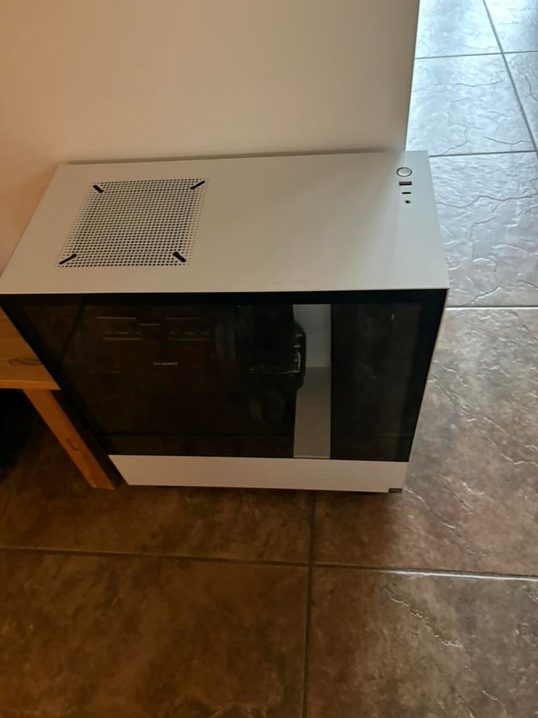 Game computer, 1 speler, Ophalen of Verzenden, Zo goed als nieuw, Overige genres