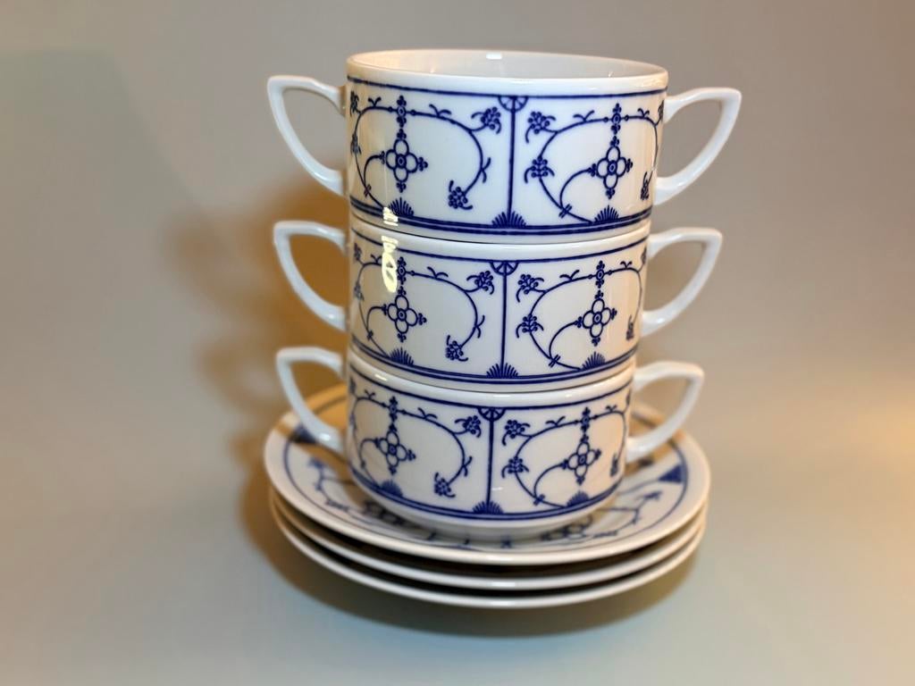 3x Jäger Eisenberg Blau Saks Soepkop met schotel, Antiek en Kunst, Antiek | Porselein, Ophalen of Verzenden