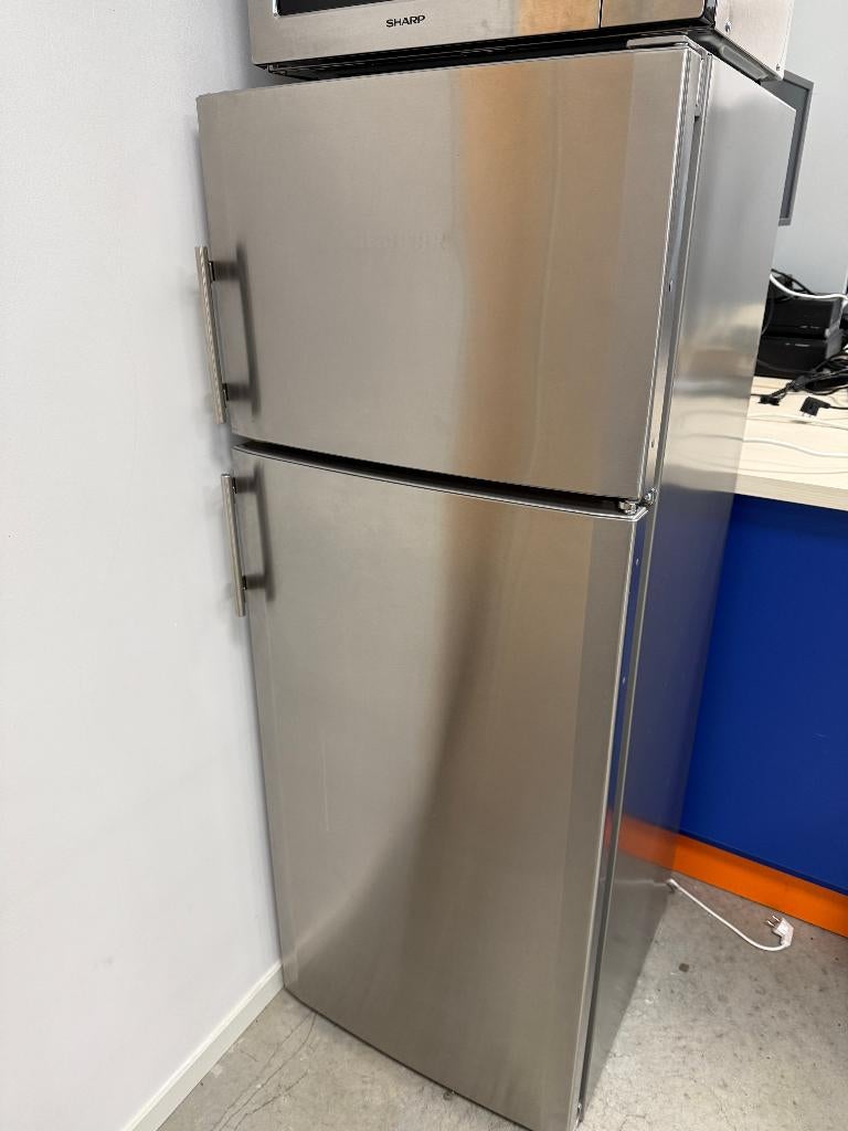 Liebherr Koelvries combinatie 283 Liter, Ophalen, Gebruikt, 200 liter of meer, Met aparte vriezer