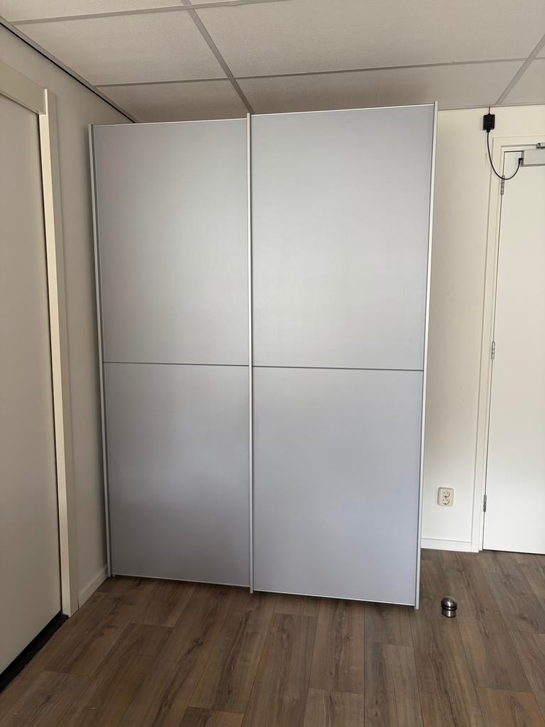 Kledingkast 150x65x215 cm met schuifdeuren, Ophalen, Gebruikt, 100 tot 150 cm, 200 cm of meer