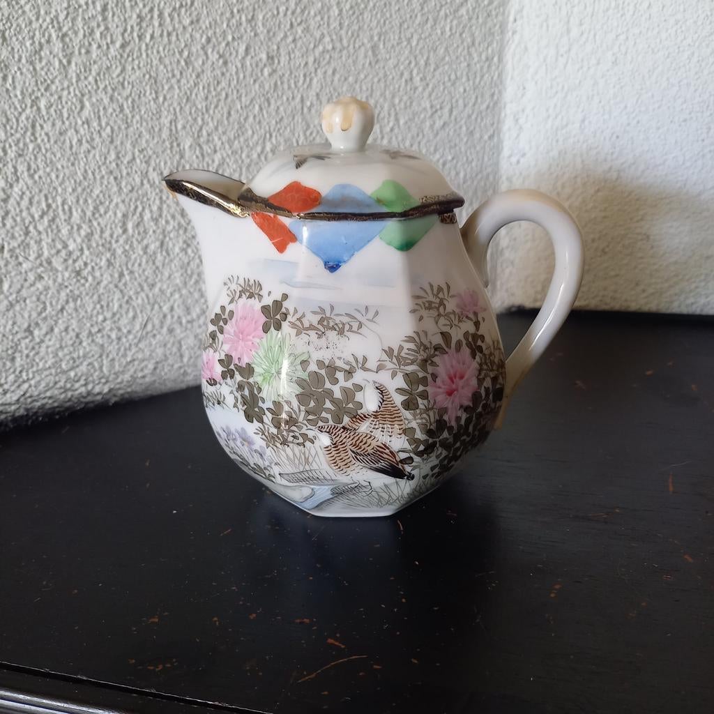 Oud Chinees porseleinen kannetje met deksel, Ophalen of Verzenden