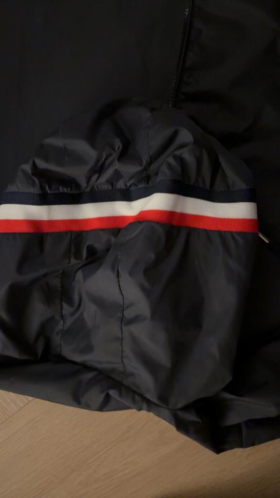 Moncler Windbreaker Navy Blauw Maat M + nfc chip, Ophalen of Verzenden, Zo goed als nieuw, Maat 38/40 (M), Blauw