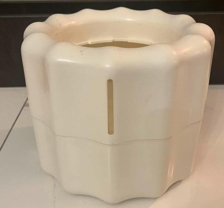 Vintage bloempot Helit Plava serie met watermeter, Tuin en Terras, Kunststof, Gebruikt, Rond, Binnen