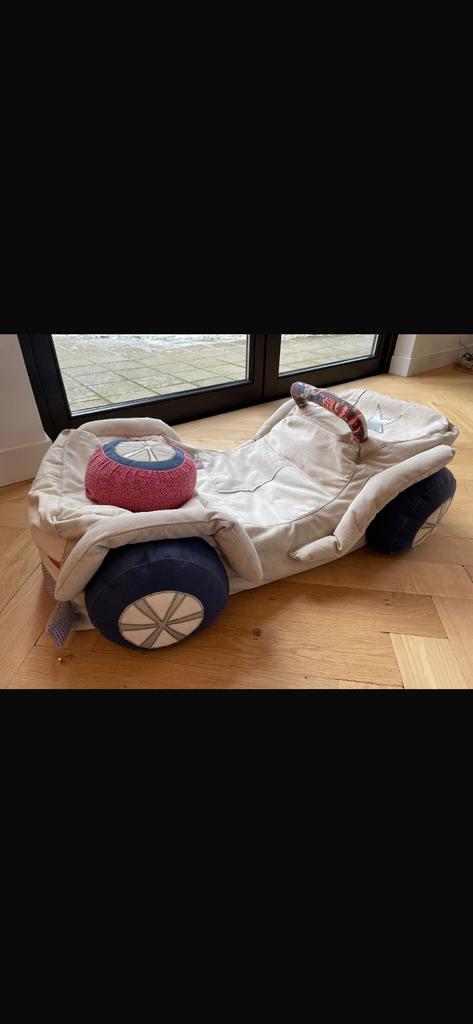 Poef/zitzak Jeep model Colorique, Ophalen, Zo goed als nieuw