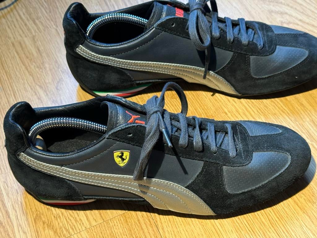 Puma Ferrari Sneakers Maat 44 - Zo Goed Als Nieuw, Kleding | Heren, Ophalen of Verzenden, Zo goed als nieuw, Sneakers of Gympen