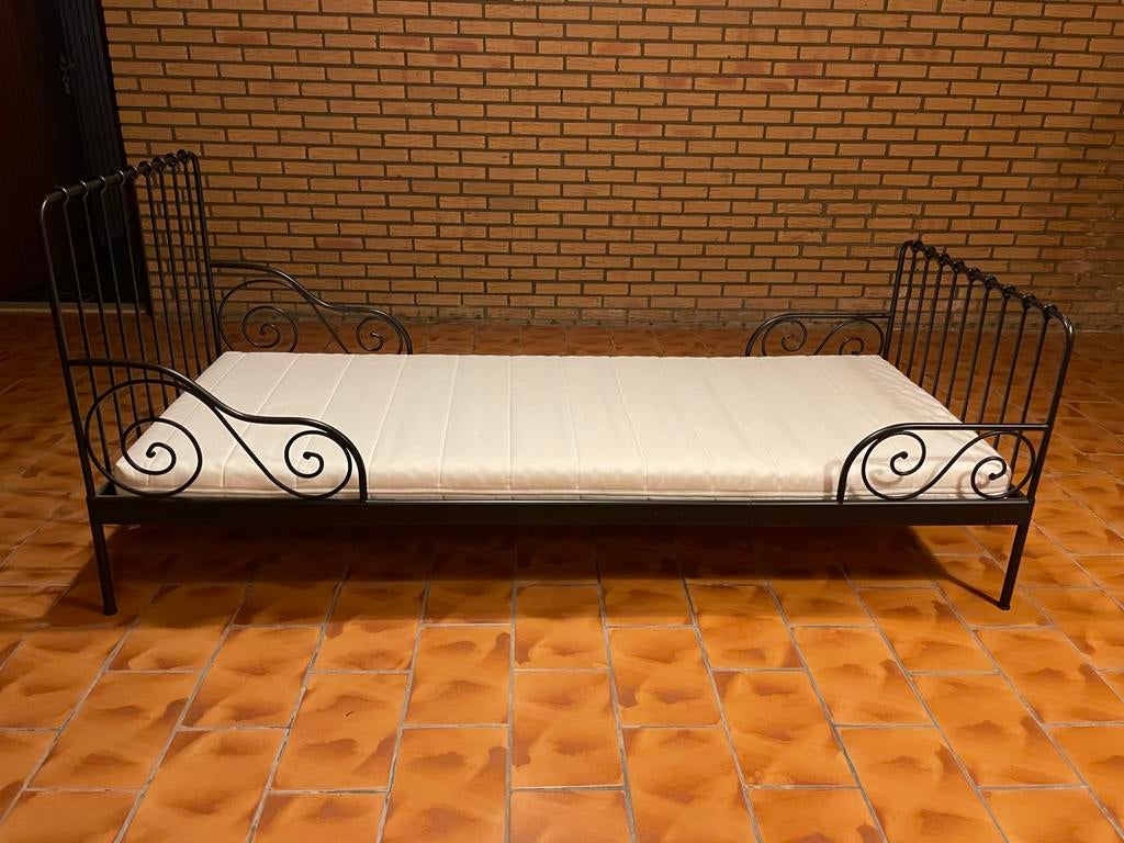 Kinderbed met lattenbodem en matras, Huis en Inrichting, Ophalen, Gebruikt