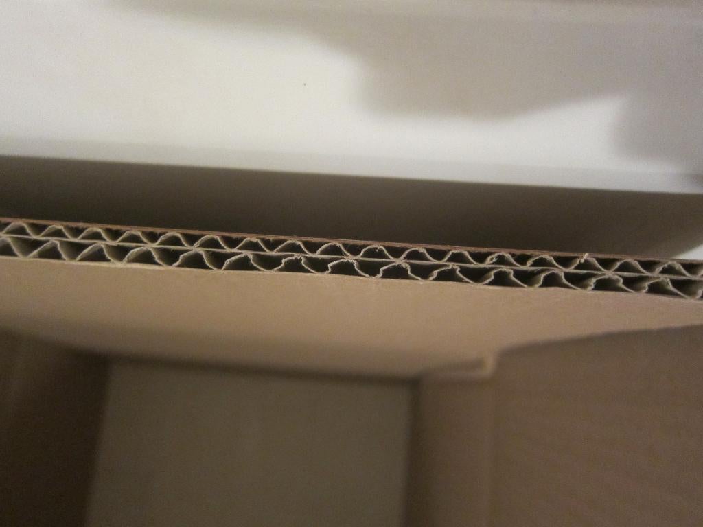 dozen GROTE stevige DIK KARTON GROOT doos v.a. 2,50 autoruit, Ophalen of Verzenden, Zo goed als nieuw