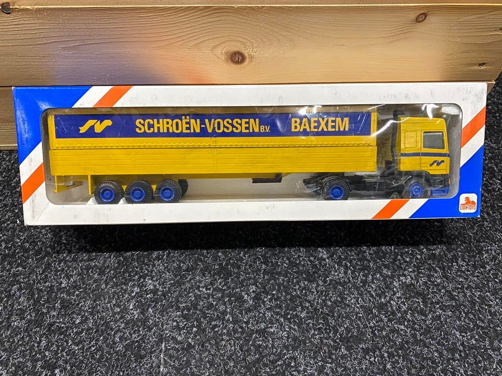 DAF Schroën Vossen Liontoys, Hobby en Vrije tijd, Modelauto's | 1:50, Ophalen of Verzenden, Nieuw, Bus of Vrachtwagen, Lion Toys