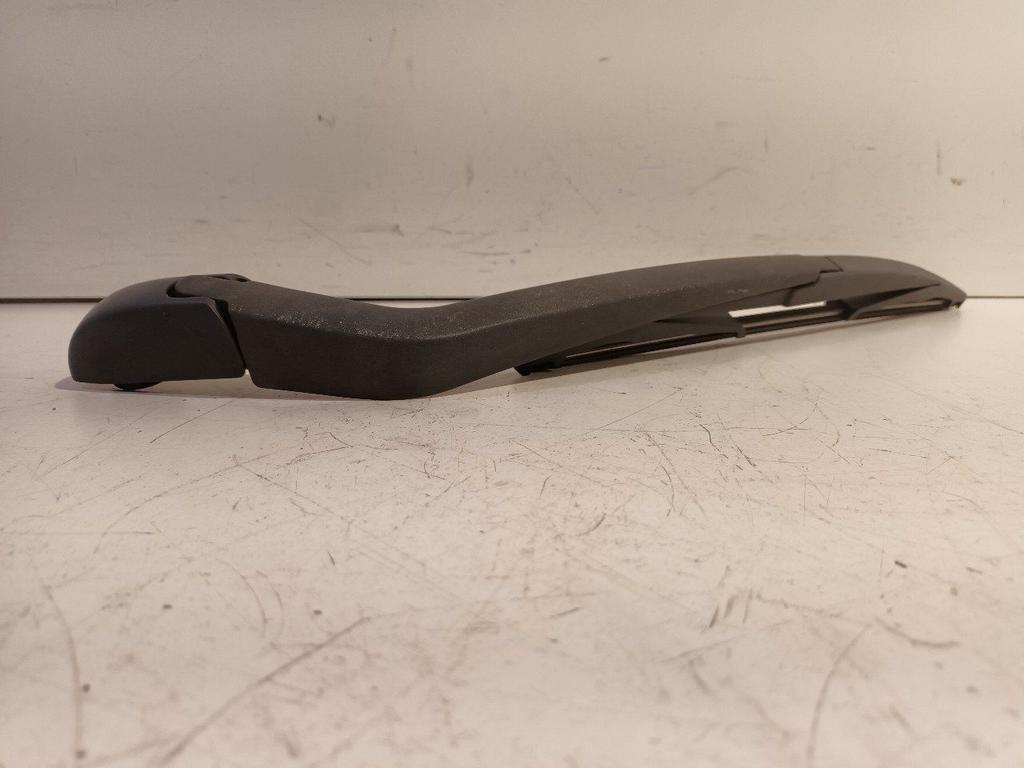 Ruitenwisserarm achterruit Toyota Yaris, Onderdelen@venauto.nl, Van der Ven Autorecycling B.V., Gebruikt, Ettenseweg 76, 4706 PB Roosendaal, The Netherlands