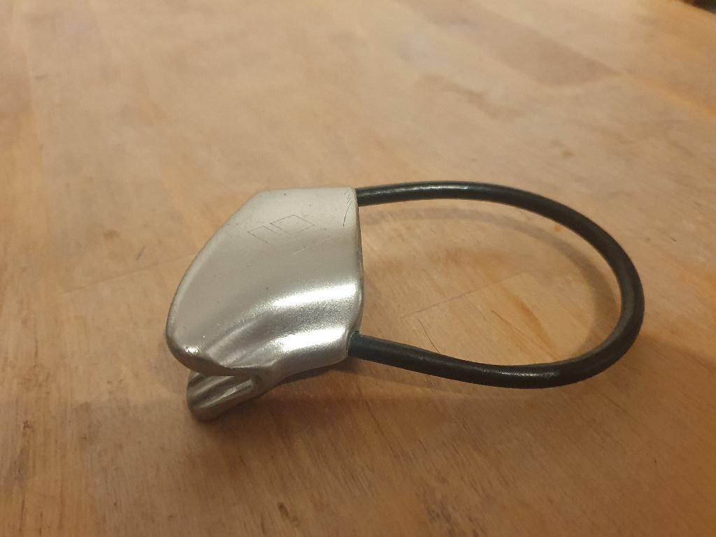 Zekerapparaat (tuber) klimmen, Sport en Fitness, Ophalen of Verzenden, Zo goed als nieuw, Klimsport-accessoire