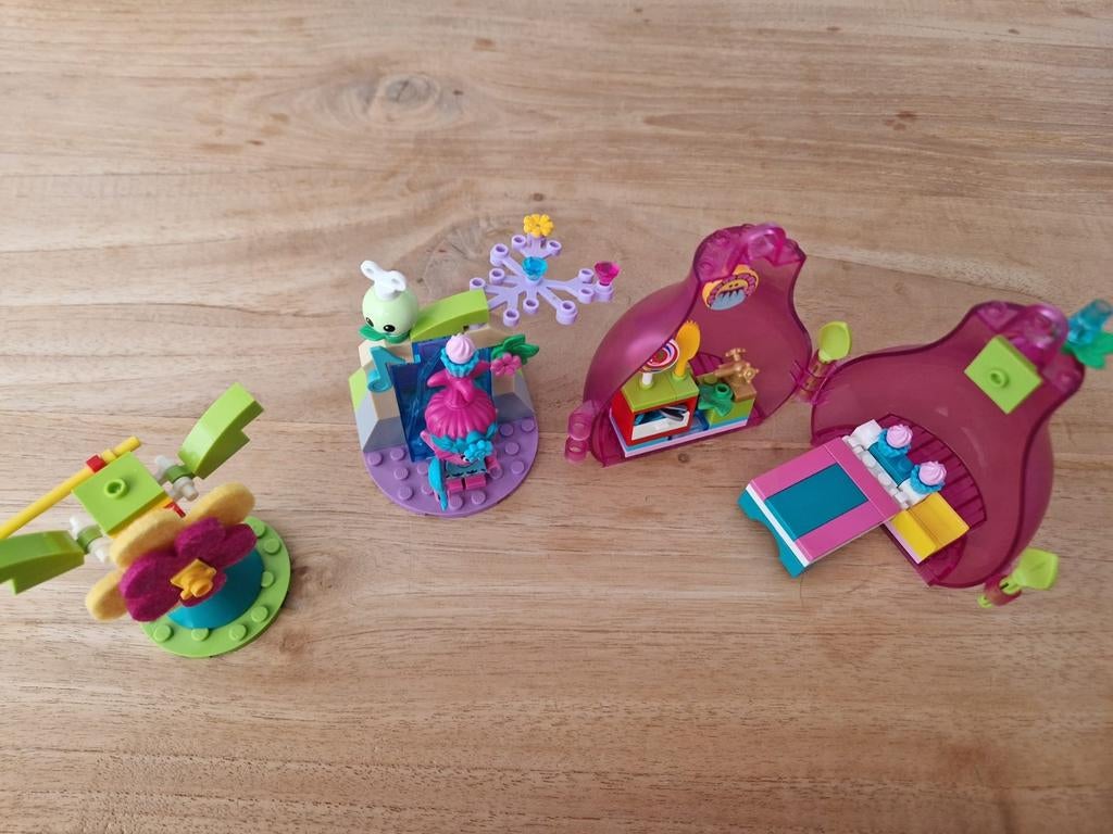 Lego Trolls 41251 Poppy 's huisje, Ophalen of Verzenden, Zo goed als nieuw
