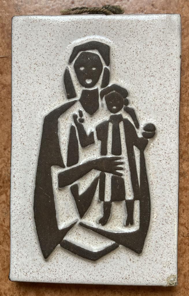 Vintage Westraven reliëf wandtegel Maria met kind, Ophalen of Verzenden