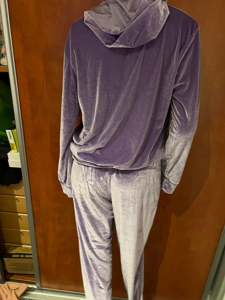 Foshan city huispak  maat s zgan, Kleding | Dames, Huispakken, Paars, Ophalen of Verzenden, Zo goed als nieuw, Foshan city