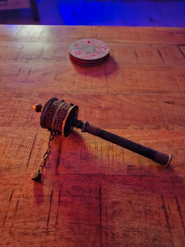 Tibetaans gebeds rol, Ophalen