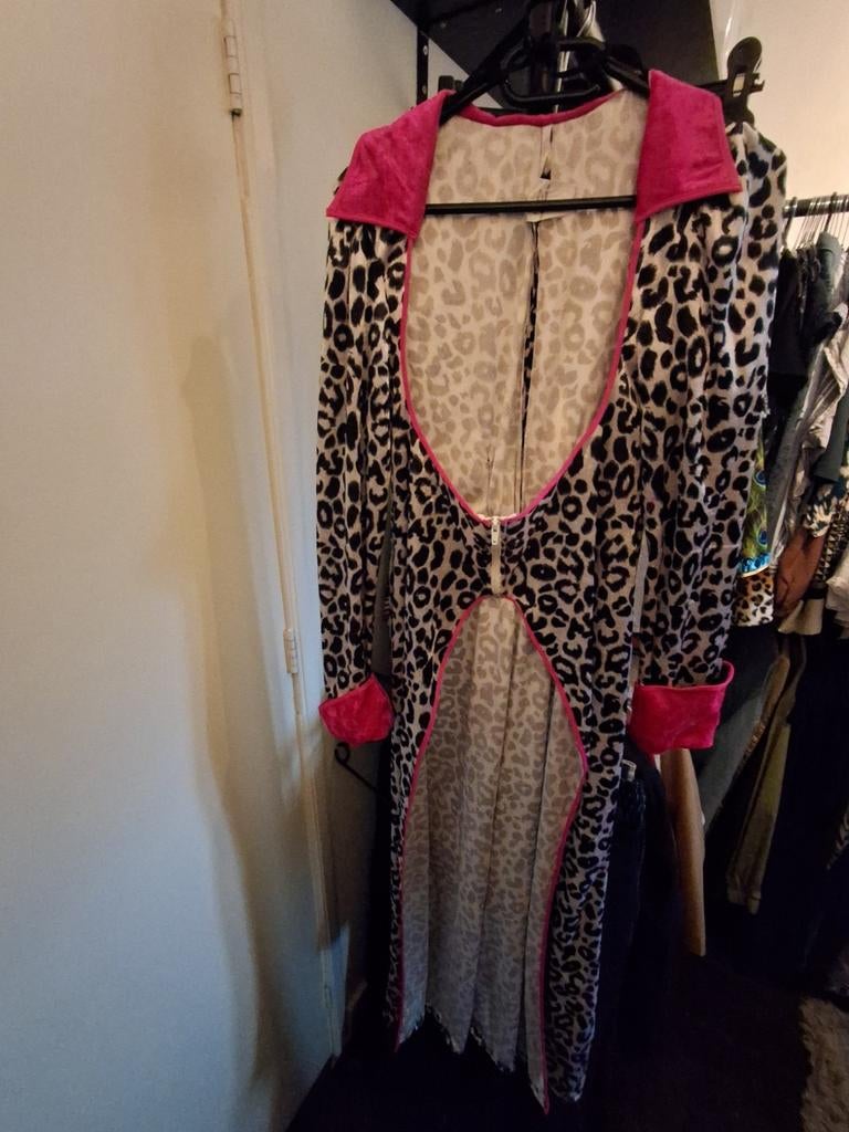 Lange panter jas carnaval maat S/M, Bruin, Ophalen of Verzenden, Maat 36 (S), Geen merk