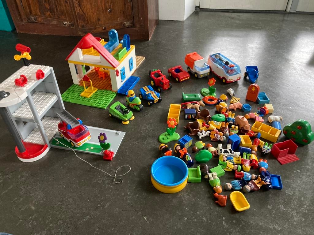 Playmobil brandweerkazerne, huis, bus, brandweer, etc., Ophalen of Verzenden, Zo goed als nieuw