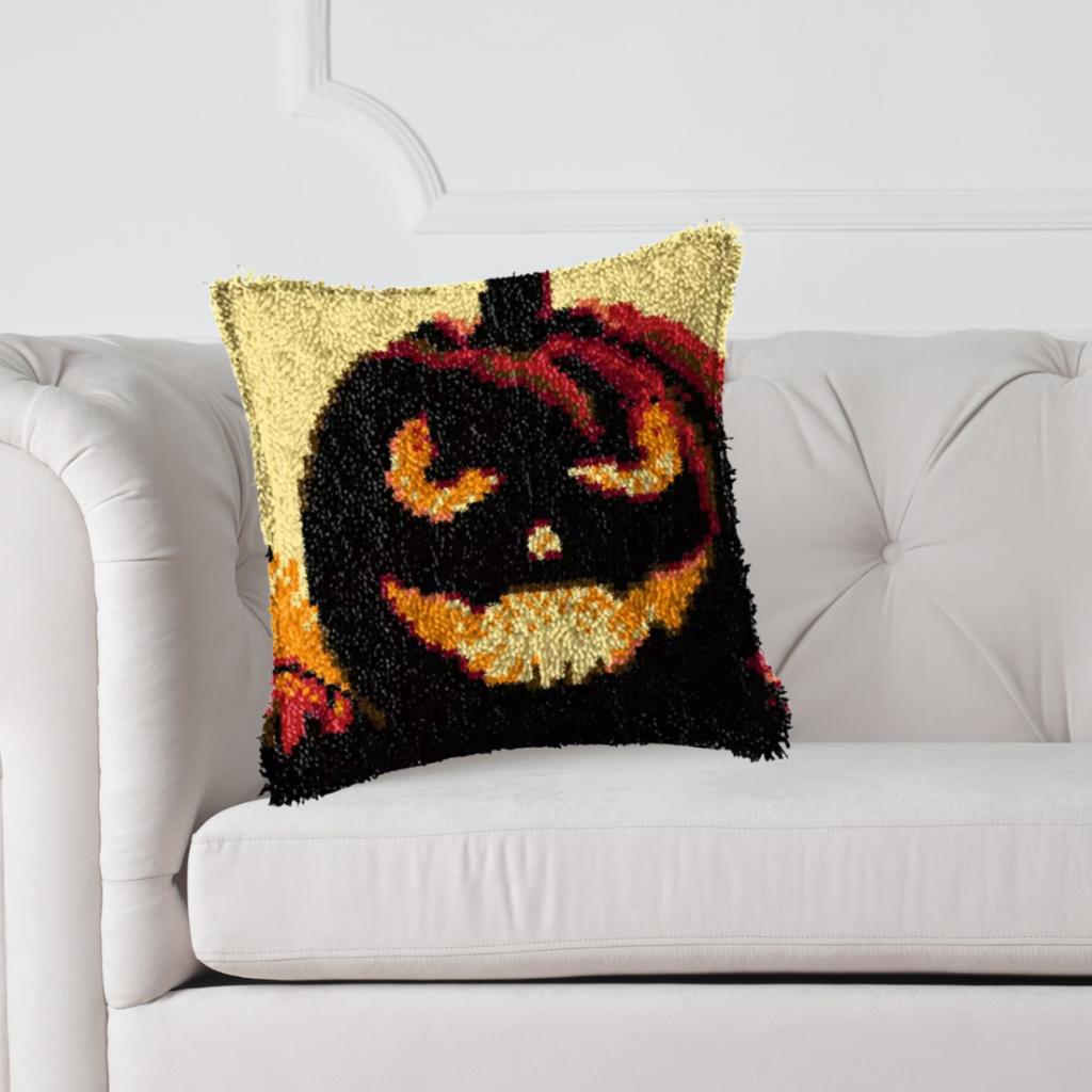 Smyrna, latch hook kussen, diy kit, Pompoen, zelf maken,, S, Nieuw, Ophalen of Verzenden, S