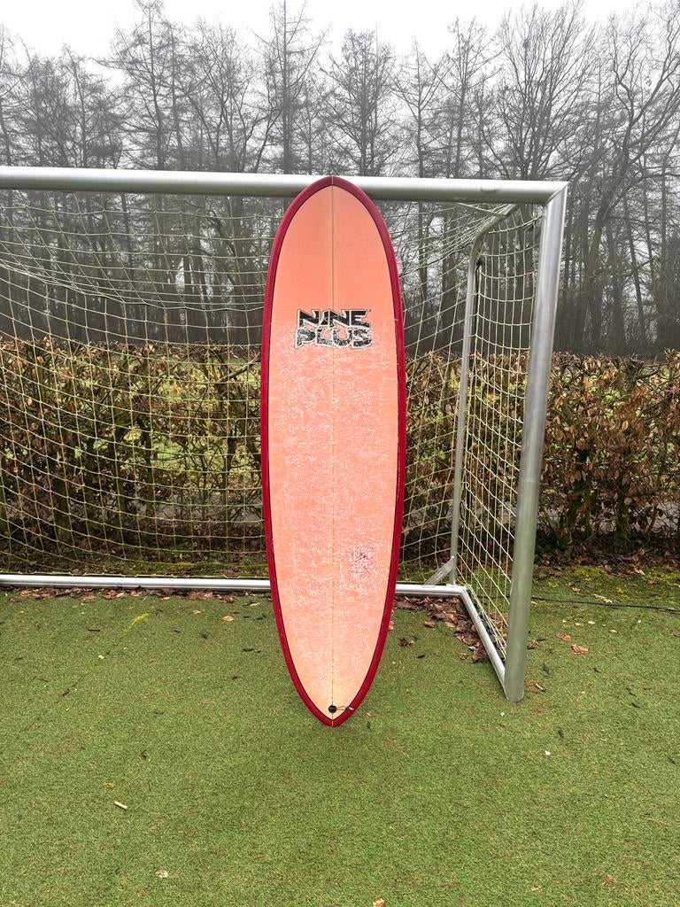 Surfboard Nineplus Magic carpet 6’10, Ophalen, Zo goed als nieuw, Funboard, Met koord