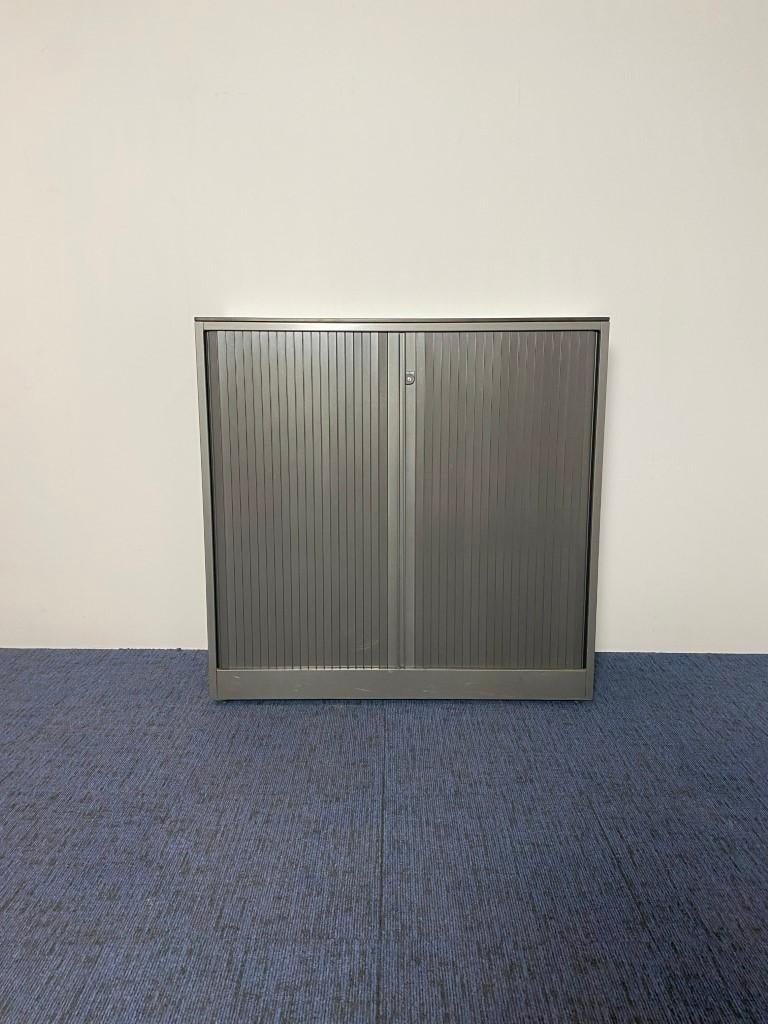 7 x Roldeurkast Ahrend, antraciet, H 120 x B 120 x D 45 cm., Huis en Inrichting, Ophalen, Gebruikt