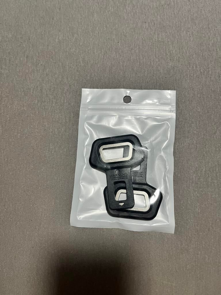 Gordel clip / Gordel alarmstopper lees beschrijving, Auto-onderdelen, Ophalen of Verzenden, Nieuw