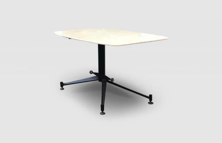 Marmer en staal salontafel design CARLO RATTI Italiaans jr60, Huis en Inrichting, Tafels | Salontafels, Minder dan 50 cm, 50 tot 100 cm