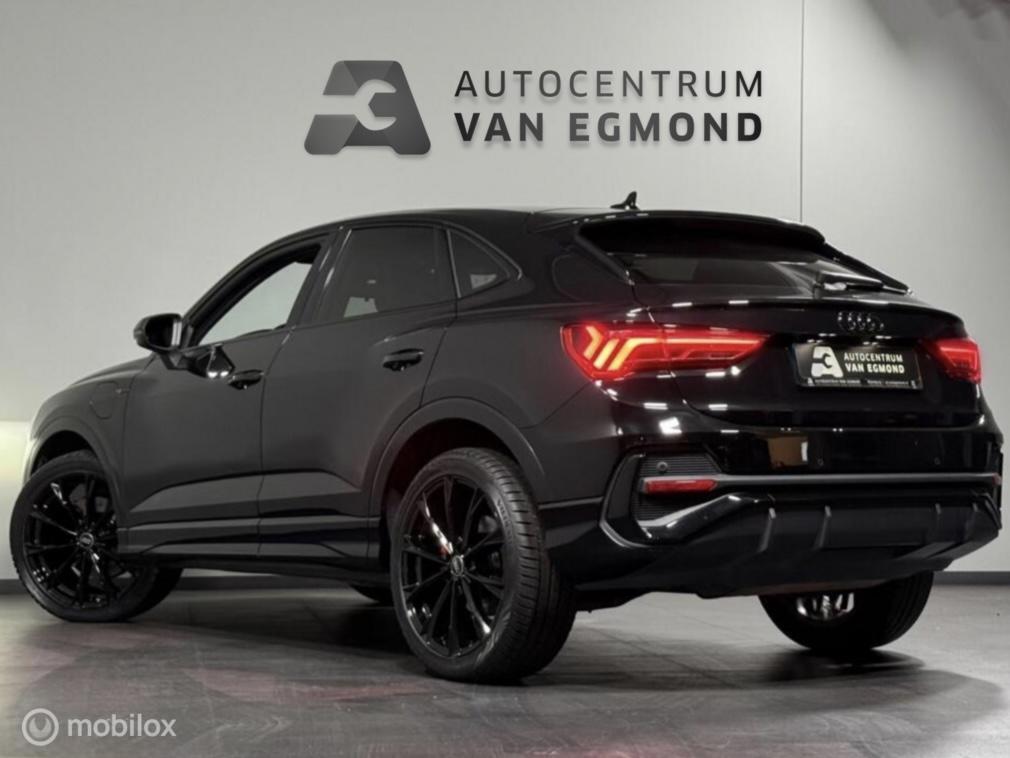 Audi Q3 Sportback 45 TFSIe 2X S-LINE | APP CNNCT | AD.CRUISE, Gebruikt, Zwart, Zwart, Hybride Elektrisch/Benzine