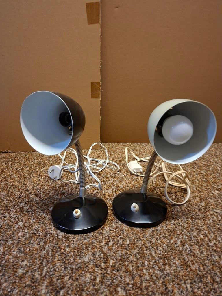 HALA ukkie 2x bureaulampjes - zwart/crème, Huis en Inrichting, Lampen | Vloerlampen, Gebruikt, Ophalen of Verzenden, Minder dan 100 cm