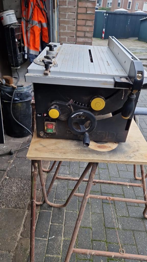 Zaagtafel, Doe-het-zelf en Verbouw, Gereedschap | Zaagmachines, Ophalen, Gebruikt, Overige typen, Parkside