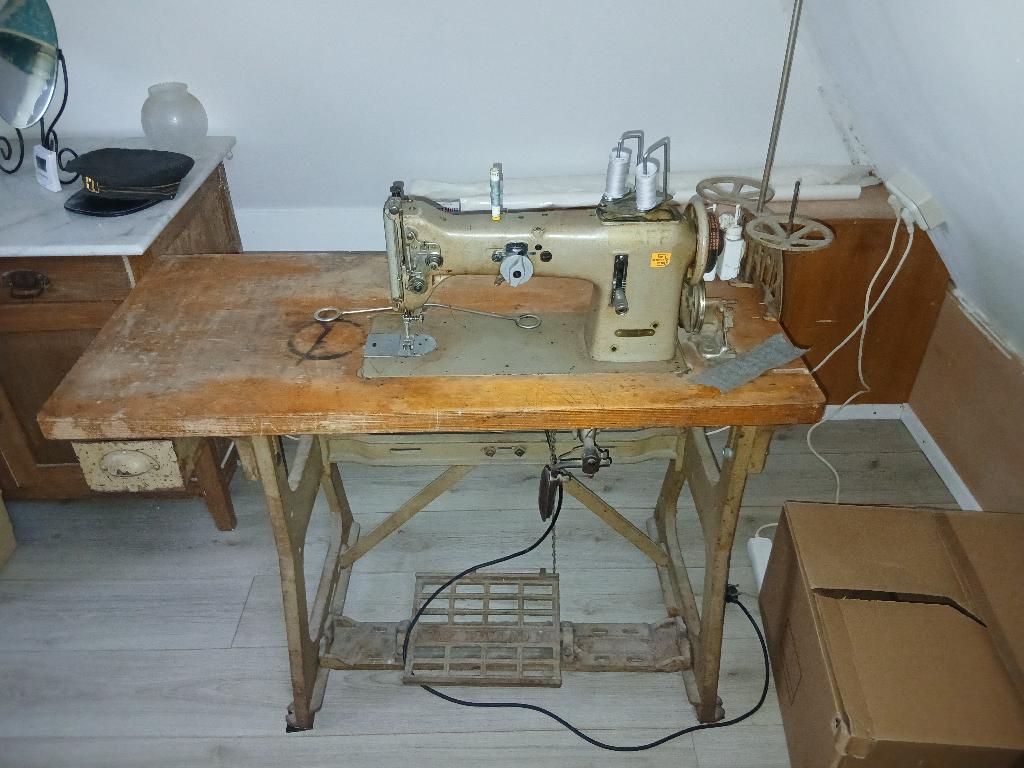 industrienaaimachine Pfaff 138, Hobby en Vrije tijd, Naaimachines en Toebehoren, Ophalen, Pfaff, Industrieel, Naaimachine