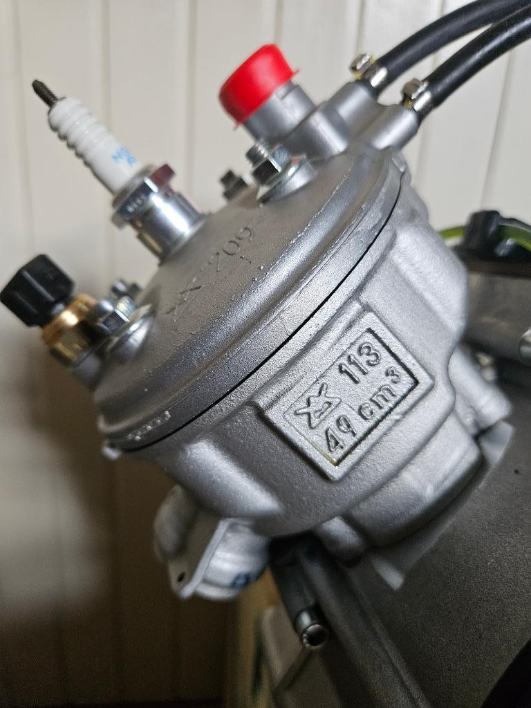 Minarelli AM6 blok 100% NIEUW & ORIGINEEL motorblok Gen2, Fietsen en Brommers, Ophalen, TZR DT MRT BETA RR, Blok, Am6