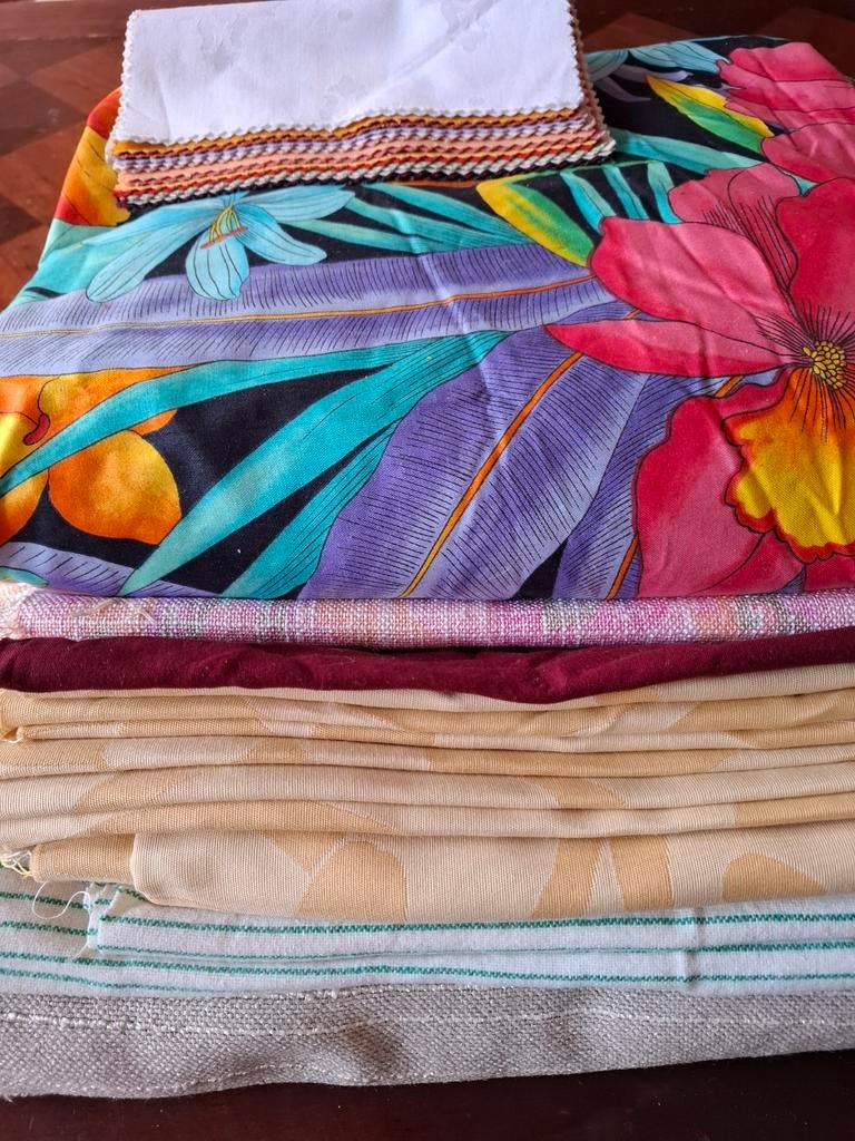 Coupons en lapjes stof +/- 5 kg, 120 cm of meer, Nieuw, Ophalen of Verzenden, Katoen