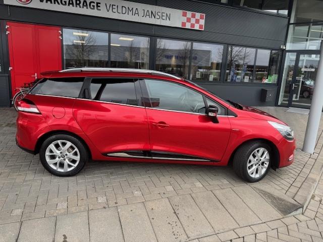 Renault Clio Estate 0.9 TCe LIMITED 1e EIGENAAR 29.400 KM!, 898 cc, Stof, Gebruikt, Euro 6
