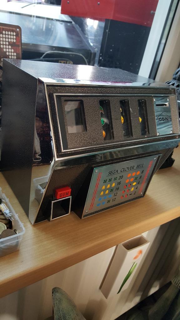 Mechanische gokkast, Verzamelen, Automaten | Gokkasten en Fruitautomaten, Overige munten, Ophalen of Verzenden, Zo goed als nieuw