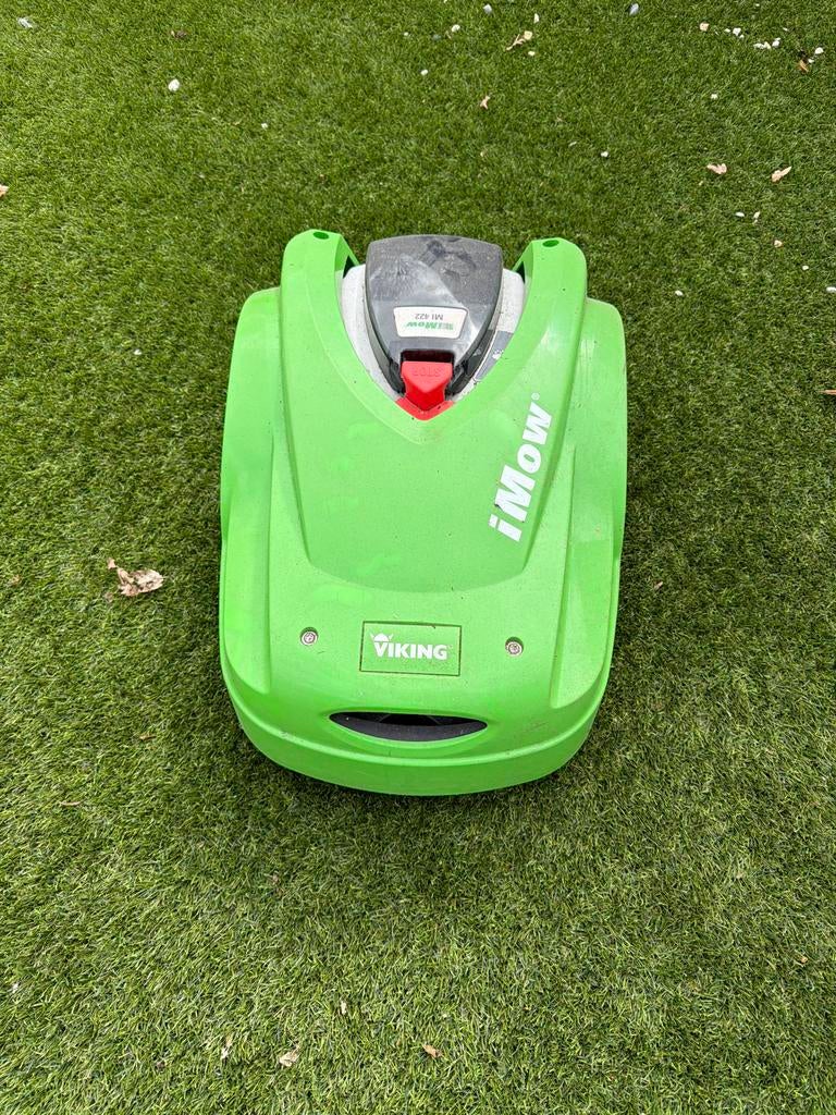 Viking/Stihl iMow MI 422 robotmaaier - grasmaaier, Ophalen, Gebruikt, 20 tot 25 cm, Met regensensor