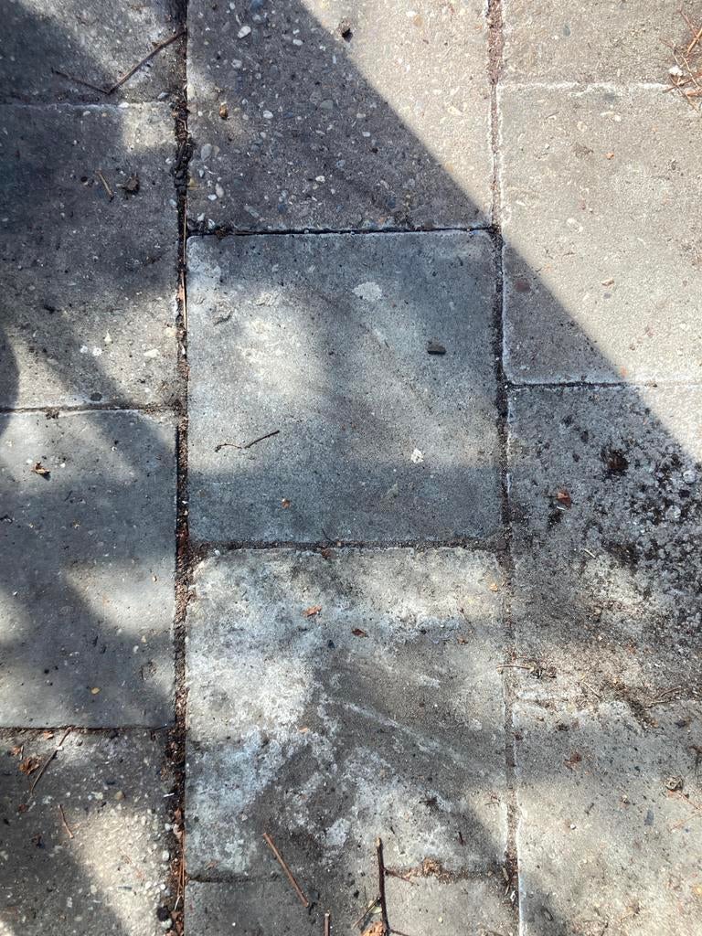 Gebruikte stoeptegels (gratis), Tuin en Terras, Tegels en Klinkers, Gebruikt, Terrastegels, Beton, 5 tot 10 m², Ophalen