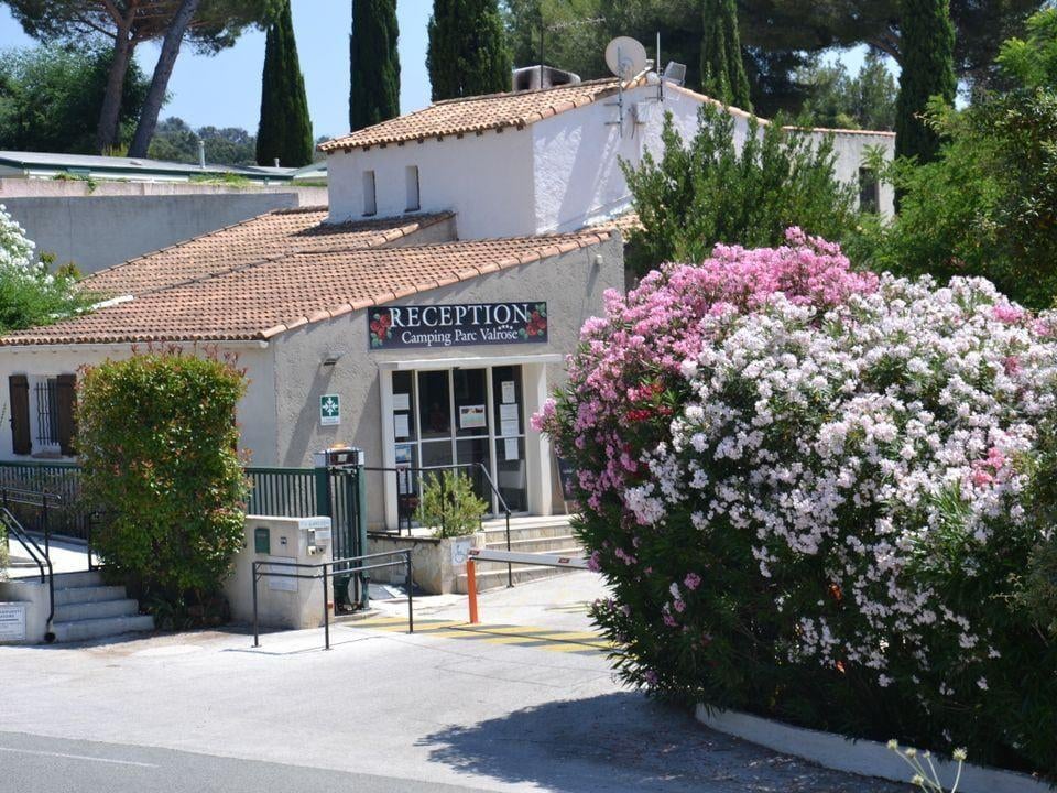 Te Koop: Luxe Chalet- Zuid-Frankrijk - Côte d'Azur, Vakantie, Vakantiehuizen | Frankrijk, Provence en Côte d'Azur, Recreatiepark