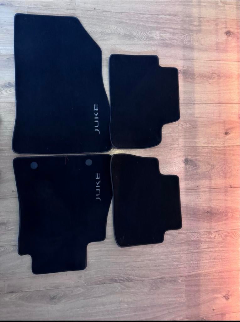 Velours automatten Nissan Juke 2014 - Zo goed als nieuw, Ophalen, Zo goed als nieuw